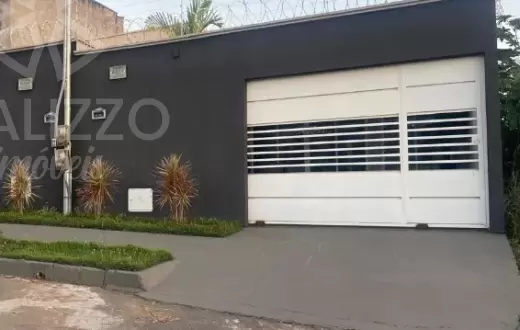 Casa 2 qtos, 180 m²
