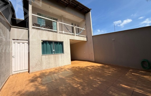 Sobrado 5 qtos, 280 m²