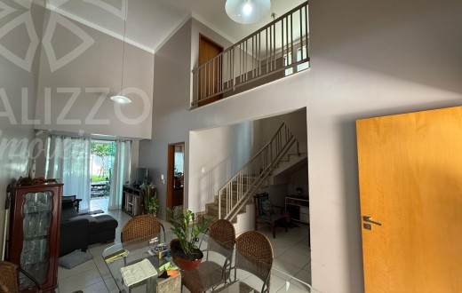 Sobrado 3 suítes, 280 m²