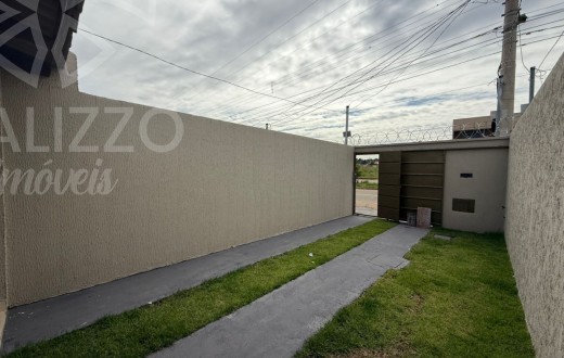Casa 2 qtos, entrada facilitada