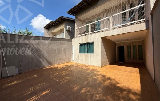 Sobrado 5 qtos, 280 m²
