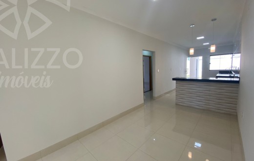 Casa 3 qtos, nova, 225 m²